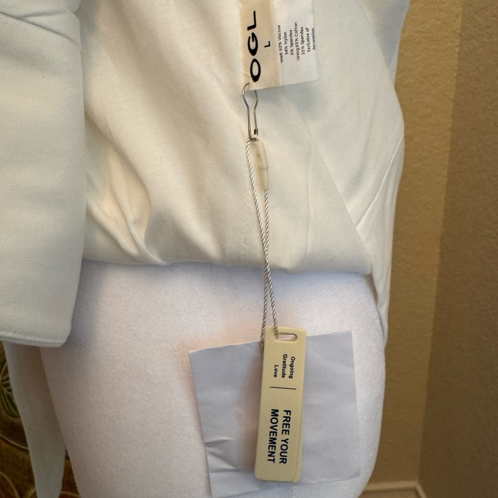 NWT OGL White Sleeveless Longline Button-Up Vest/Waistcoat Women’s Size Large - Picture 6 of 14